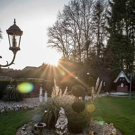 Schoon, 85042 Ostrhauderfehn